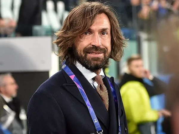 Soal Tangani Juventus U-23, Andrea Pirlo Klaim Ditunggu Barcelona