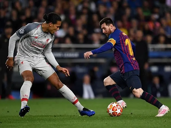 Lionel Messi atau Sergio Aguero, Mana yang Lebih Sulit untuk Virgil van Dijk?