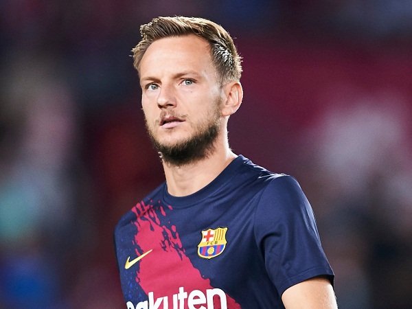 Mirabelli Akui Pernah Ajak Rakitic Gabung Milan