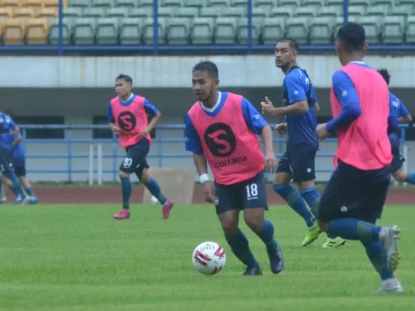 Efek Pandemi Virus Corona, Bisnis Ayam Geprek Gian Zola Terhambat