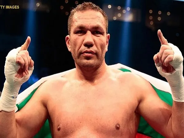Bantu Perangi Virus Corona, Pulev Bakal Sumbangkan Setengah Bayarannya