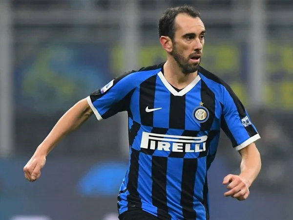 Musim Depan Godin Menuju Man United atau Tottenham Hotspur