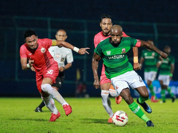 Greg Nwokolo Enggan Berpikir Kerugian Akibat Covid-19