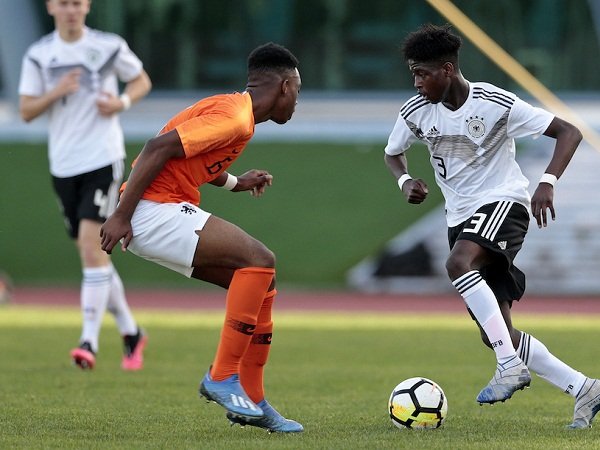 Milan Siap Ramaikan Perburuan Wonderkid Belanda