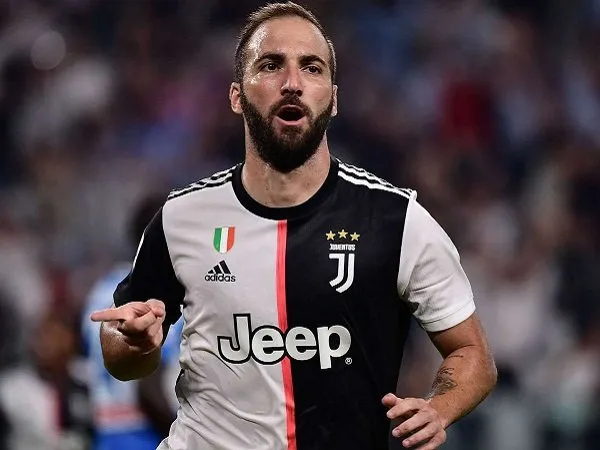 Tolak Kembali ke Turin, Masa Depan Gonzalo Higuain di Juventus Buram