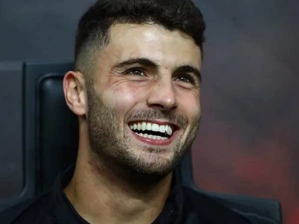 Cutrone Ucapkan Terima Kasih Kepada Montella dan Gattuso