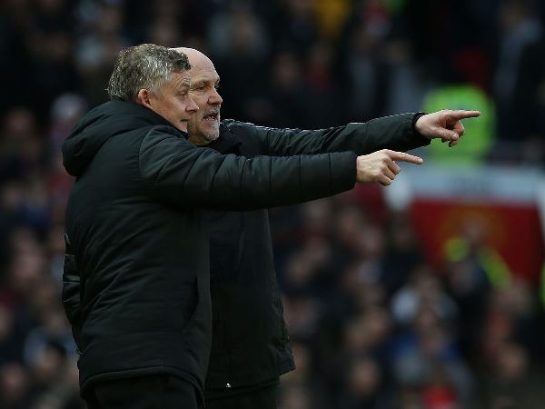 Mike Phelan Jelaskan Perubahan Formasi Manchester United