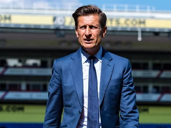 Jika Liga Premier Ingin Dilanjutkan, Ini Saran Pemilik Crystal Palace