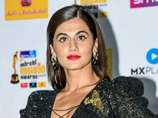 Pilih Pensiun, Pemain Ini Akan Habiskan Waktu Bersama Bintang Bollywood