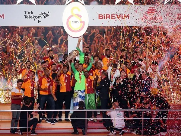 Virus Corona: Super Lig Turki Dapat Izin untuk Digelar Kembali pada 12 Juni