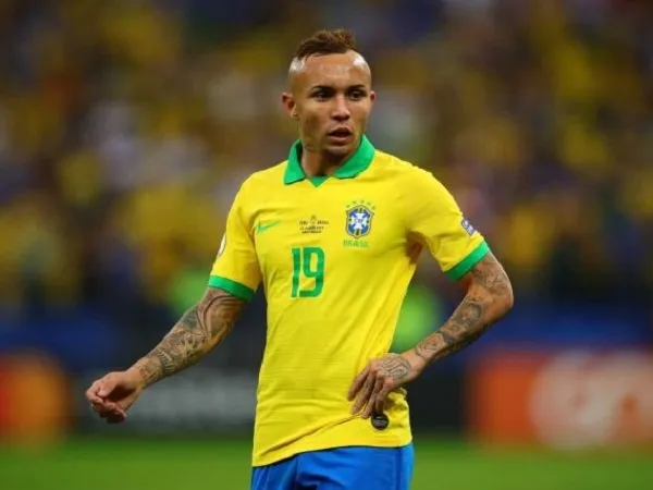 Everton Siap Ajukan Tawaran Menarik untuk Boyong Target Milan