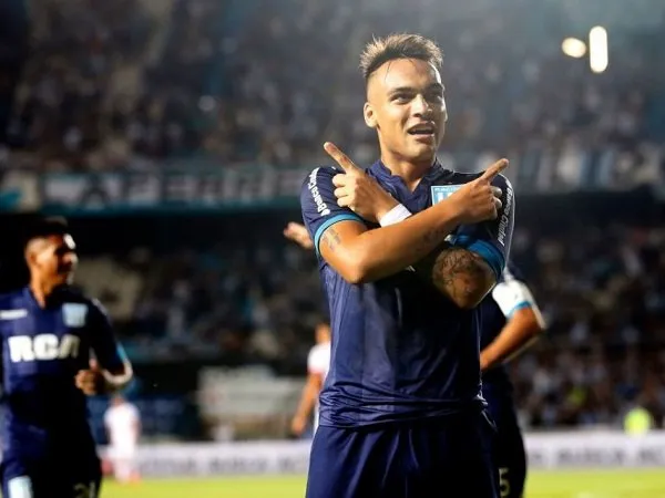 Nicolo Schira: Inter tolak Proposal Barcelona Untuk Lautaro