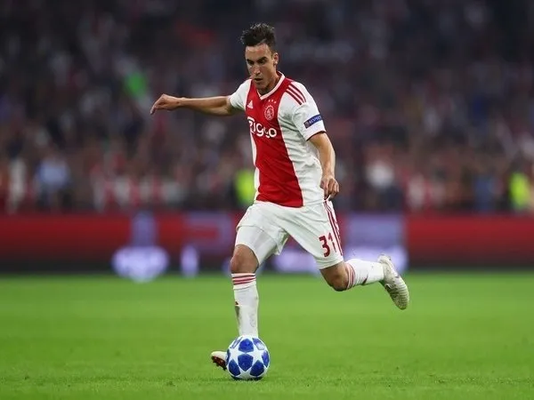 Diisukan Hengkang ke Barca, Ini Respon Tagliafico