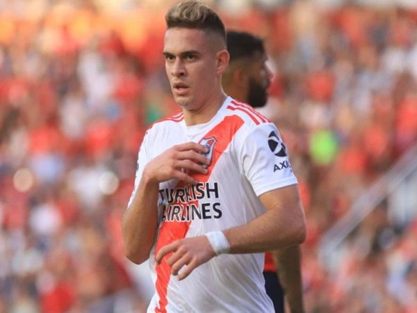 Atletico Madrid Selangkah Lagi Pulangkan Santos Borre