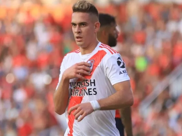 Atletico Madrid Selangkah Lagi Pulangkan Santos Borre