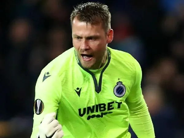 Simon Mignolet Mengakui Dapat Info Jadi Juara Liga Belgia Hanya Lewat Pesan Singkat