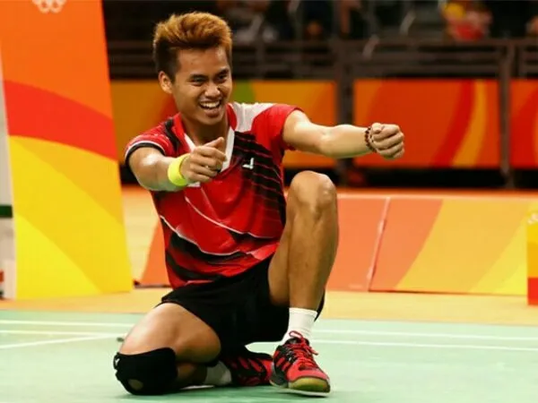 Tontowi Ahmad Pensiun di Usia 32 Tahun, Liliyana Natsir Berikan Wejangan