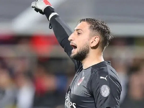 Donnarumma Ingin Bertahan di Milan, Rangnick Jadi Kuncinya