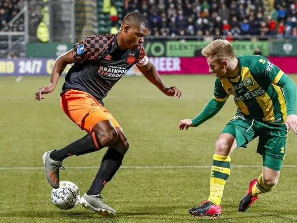 Milan Punya Tiga Keuntungan untuk Muluskan Transfer Bek PSV