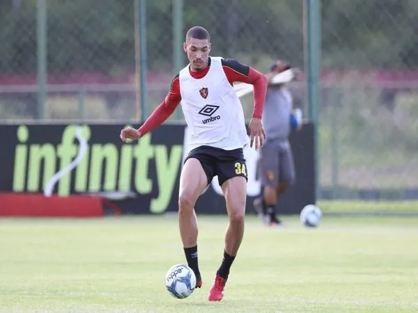 Agen Konfirmasi Minat Lazio Pada Adryelson