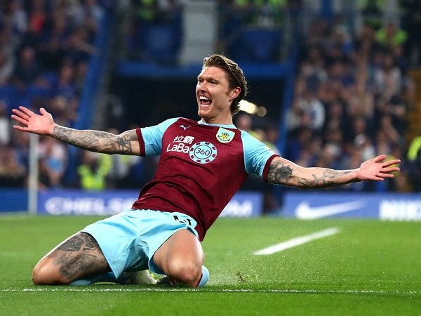 Milan Ingin Rekrut Gelandang Burnley dengan Status Bebas Transfer