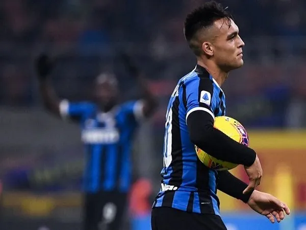 Sky Sport Yakin Barcelona akan Dapatkan Lautaro Martinez