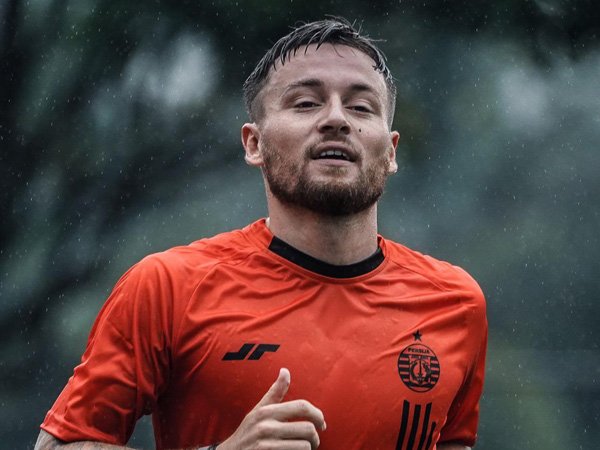 Beda Klub, Trio Pemain Belanda Luangkan Waktu untuk Latihan Bareng di Bali