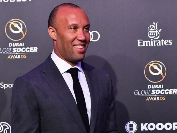 Sebelum ke MU, Mikael Silvestre Akui Nyaris Gabung Liverpool