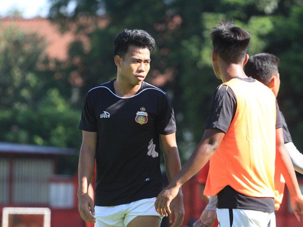 Kembali ke Jakarta, Nurhidayat Milai Berlatih di Stadion PTIK