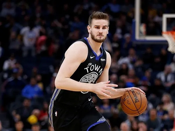 Warriors Bertekad Perpanjang Kontrak Dragan Bender