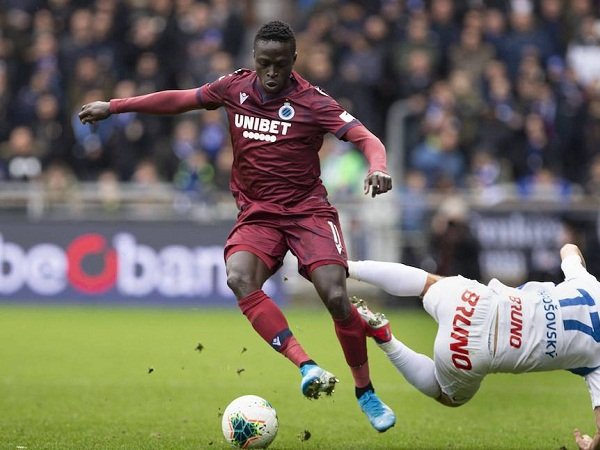 Buru Bintang Club Brugge, Milan Ditantang Tiga Klub Bundesliga