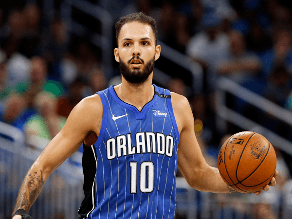Evan Fournier Sindir Davis Bertans Yang Sengaja Absen di Orlando