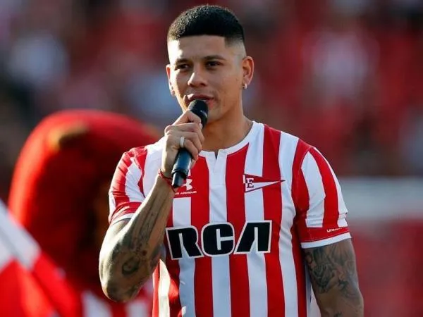 Estudiantes Dorong Rojo Untuk Meminta Keluar Dari MU