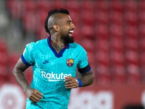 Arturo Vidal Percaya Diri Barcelona Mampu Pertahankan Gelar La Liga