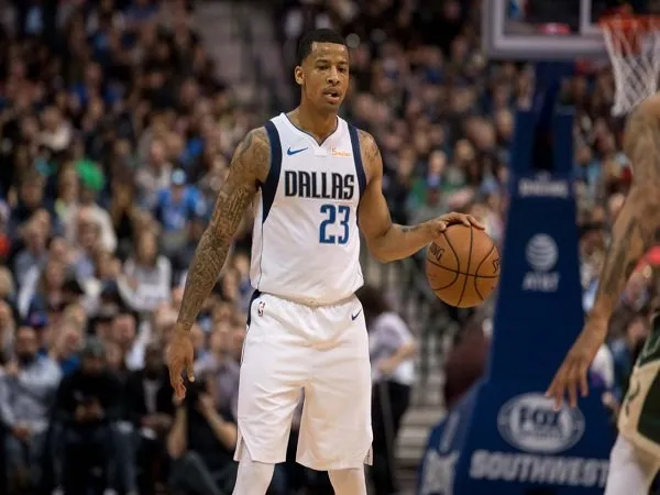 Gantikan Cauley-Stein, Dallas Mavericks Rekrut Trey Burke