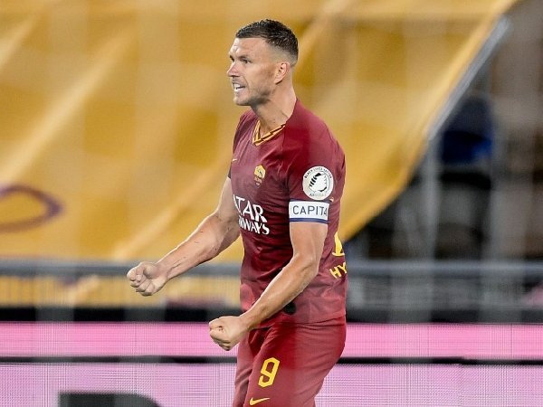 Legenda AS Roma Ini Ingin Dzeko Lampaui Catatan Golnya