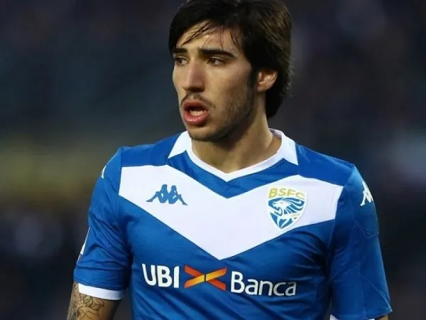 Inter Siapkan Tawaran 40 juta Euro Untuk Sandro Tonali