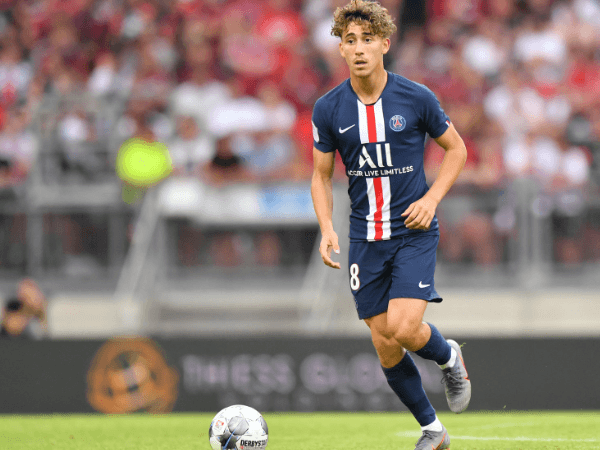 Dortmund Tertarik Merekrut, Adil Aouchiche Sengaja Ingin Tinggalkan PSG