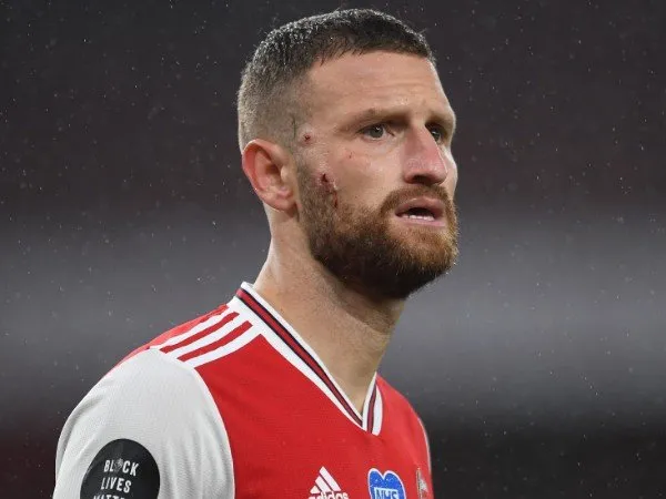 Arteta Ingin Shkodran Mustafi Perpanjangan Kontrak di Arsenal