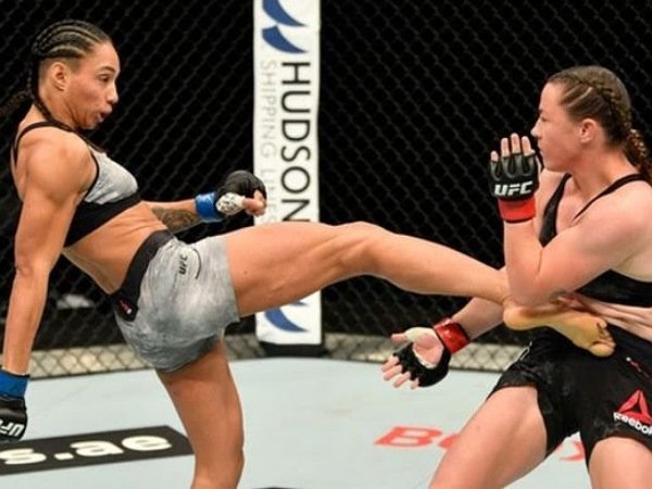 Meski Kalah, McCann Tetap Pulang dengan Kepala Tegak