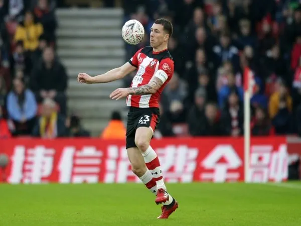 Tottenham dan Everton Bersaing Amankan Servis Hojbjerg