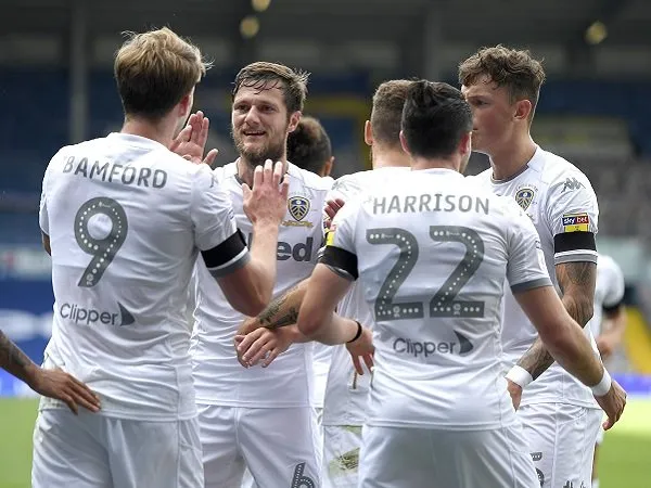 Penantian 16 Tahun Usai, Leeds United Dipastikan Raih Tiket Promosi ke Premier League