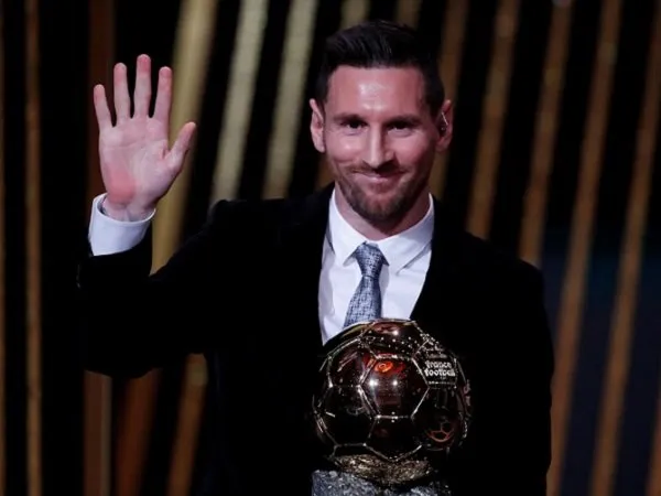 Ballon d'Or 2020 Resmi Ditiadakan Karena Pandemi Virus Corona