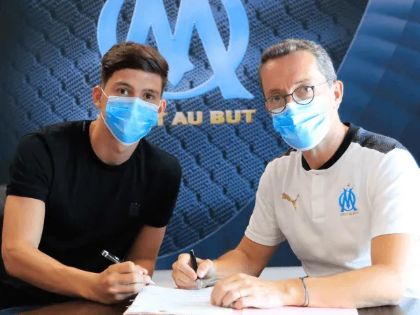 RESMI: Leonardo Balerdi Dipinjamkan Dortmund ke Marseille