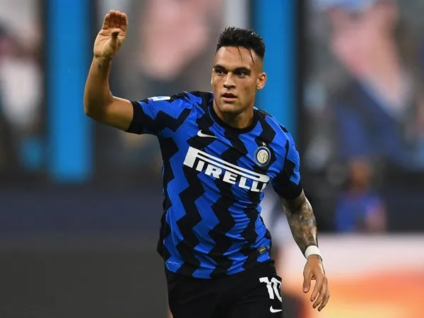 Inilah Makna Selebrasi Lautaro Martinez ke Gawang Napoli