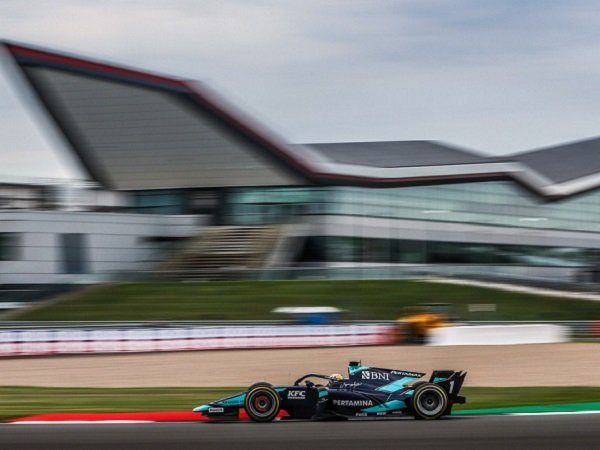 Hasil Feature Race F2 GP Inggris: Sean Gelael Gagal Raih Poin