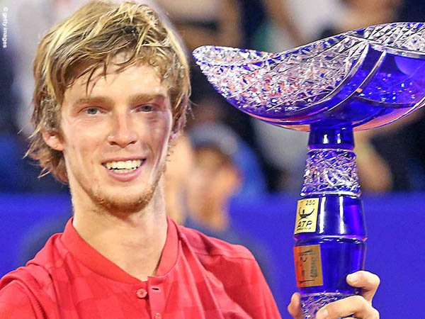 Kantongi Gelar Pertama Dalam Kariernya, Andrey Rublev Seakan Kehabisan Kata