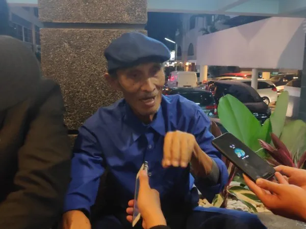 Kondisi Membaik, Pelatih Legendaris Persib Tinggalkan Rumah Sakit