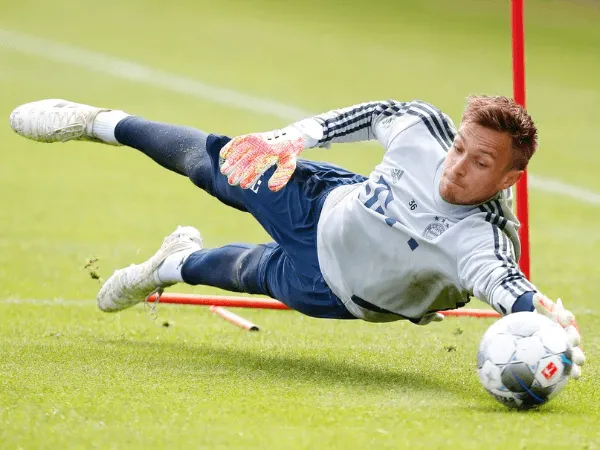 Bayern Munich Resmi Lepas Christian Früchtl ke FC Nurnberg