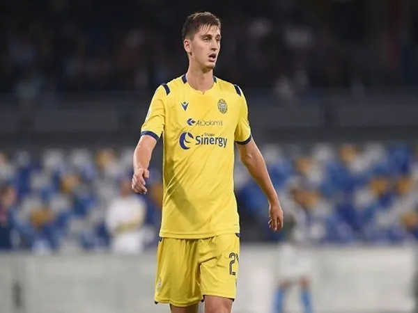 Inter Milan Beralih ke Milenkovic, Lazio Makin Fokus Usahakan Transfer Kumbulla